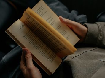 2025年度书单：探索知识海洋，启迪心灵之旅