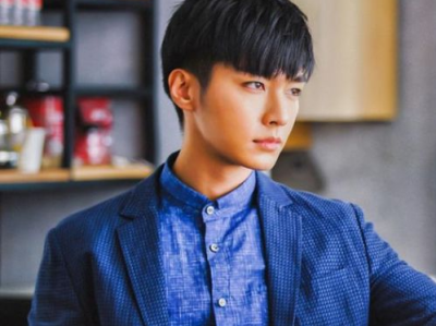 “梁伟铿跨界搭档劲敌，共创辉煌新篇章”